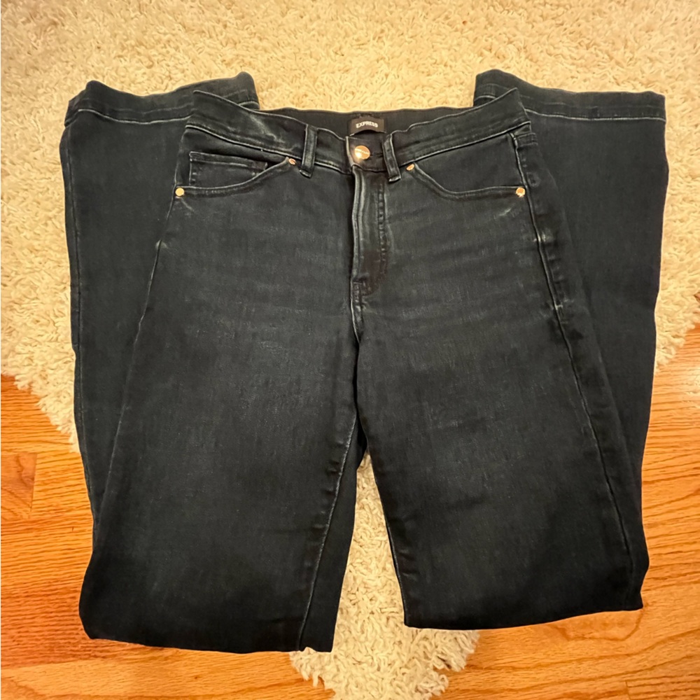 Express dark blue bootcut jeans size 4R rise 10” inseam 32”